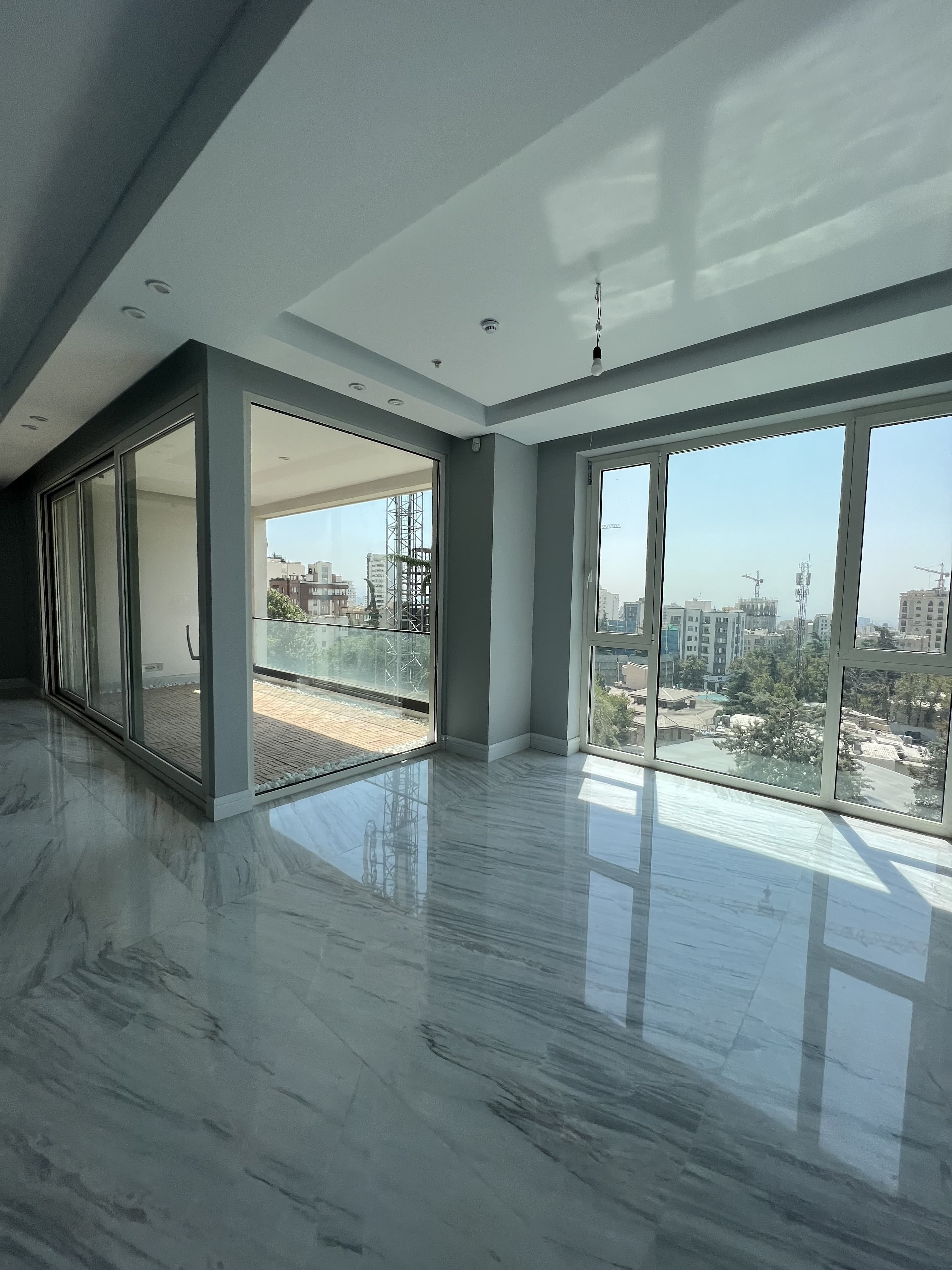فروش آپارتمان 270 متر نياوران