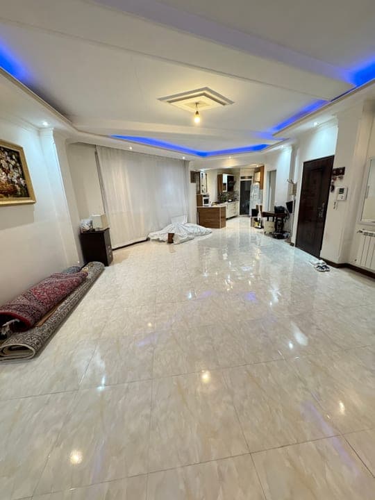 رهن واجاره اپارتمان 100 متری 2 خوابه فول امکانات