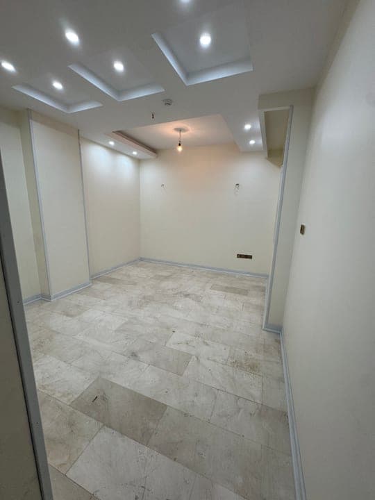 رهن اپارتمان 145 متری 2 خوابه کلید نخورده