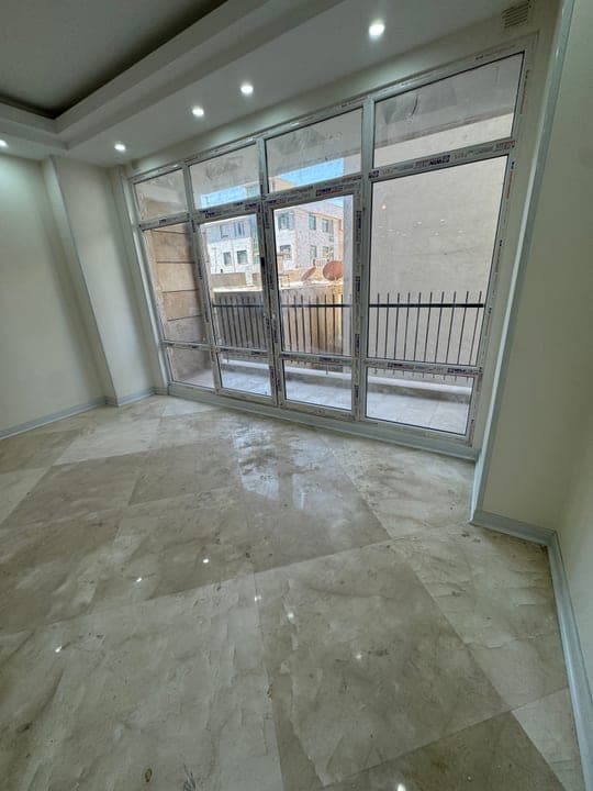رهن اپارتمان 145 متری 2 خوابه کلید نخورده