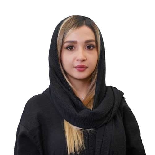 محیا مقدم