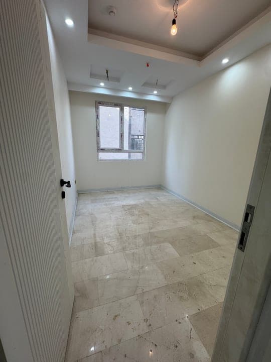 رهن اپارتمان 145 متری 2 خوابه کلید نخورده