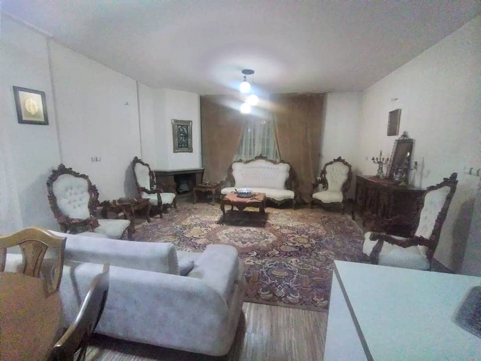 فروش آپارتمان 108متری اختیاریه نور جنوب تک واحدی