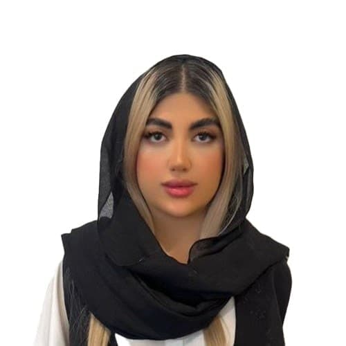 منا آدینه