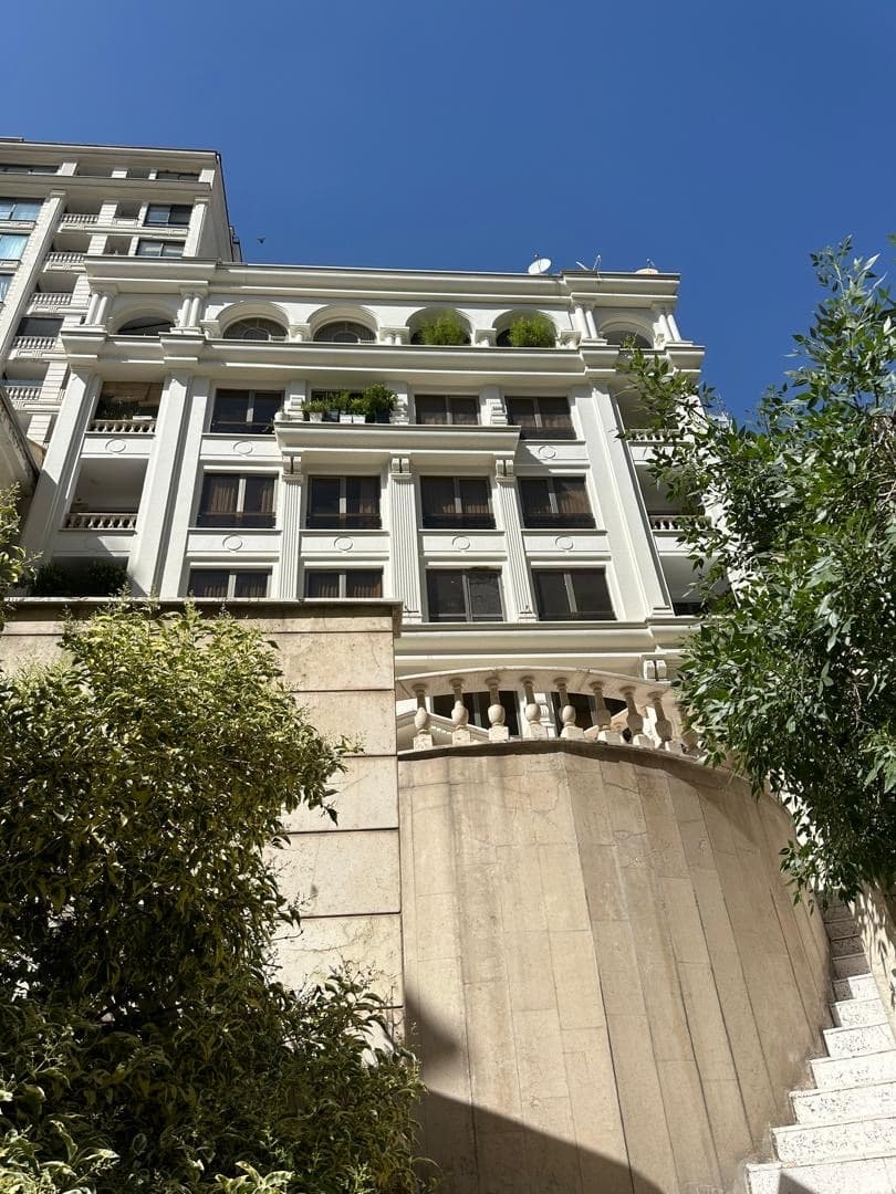فروش آپارتمان 129 متر نیاوران