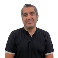 هاشمی نگین
