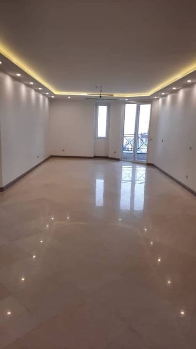 فروش آپارتمان 140 متر نیاوران
